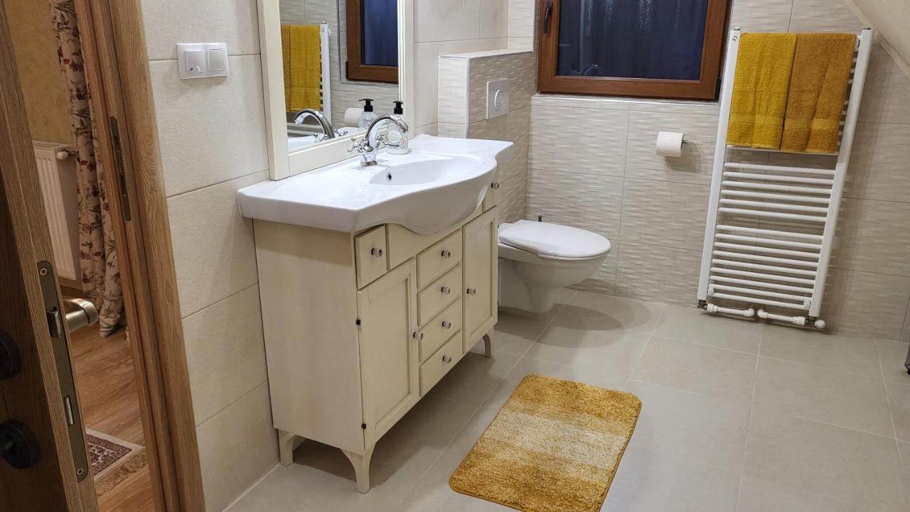 Casa Hetrea Villa ซิวิโชอารา ภายนอก รูปภาพ