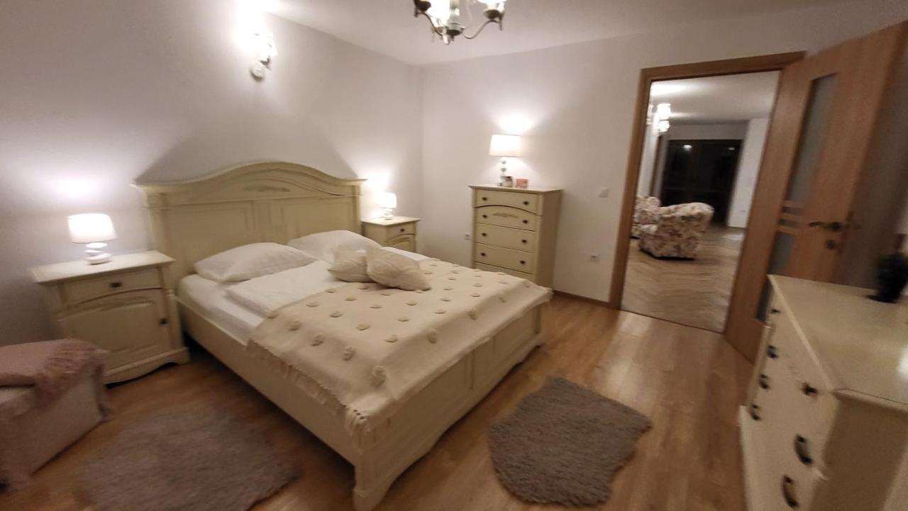 Casa Hetrea Villa ซิวิโชอารา ภายนอก รูปภาพ