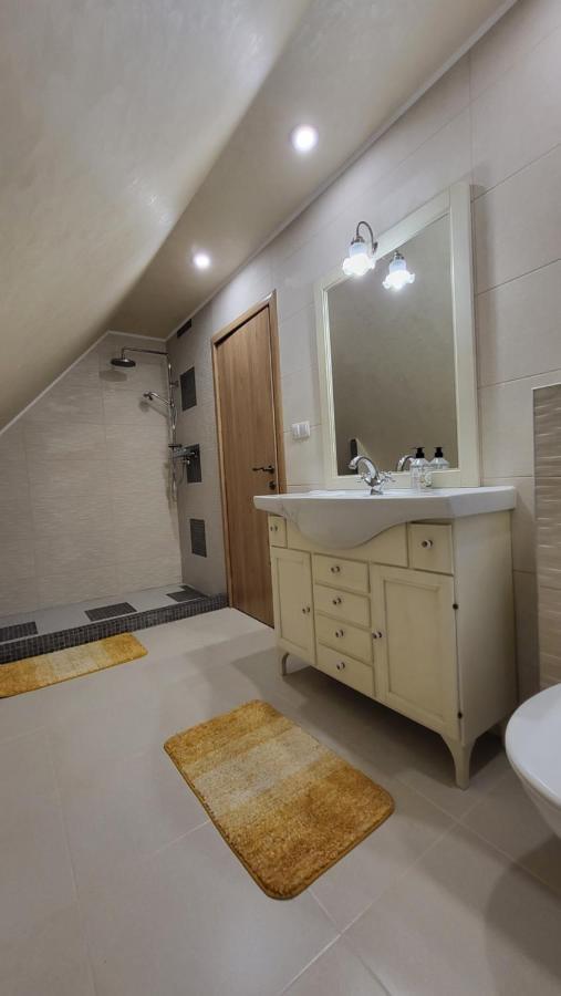 Casa Hetrea Villa ซิวิโชอารา ภายนอก รูปภาพ